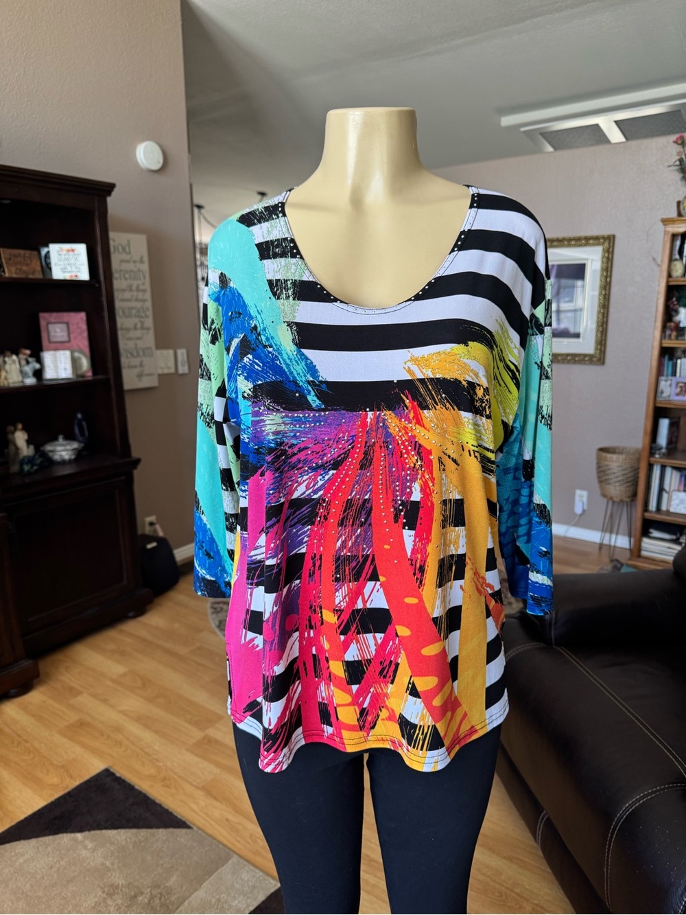 Valentina multicolored abstract/stripes scoop neckline blouse-size XL